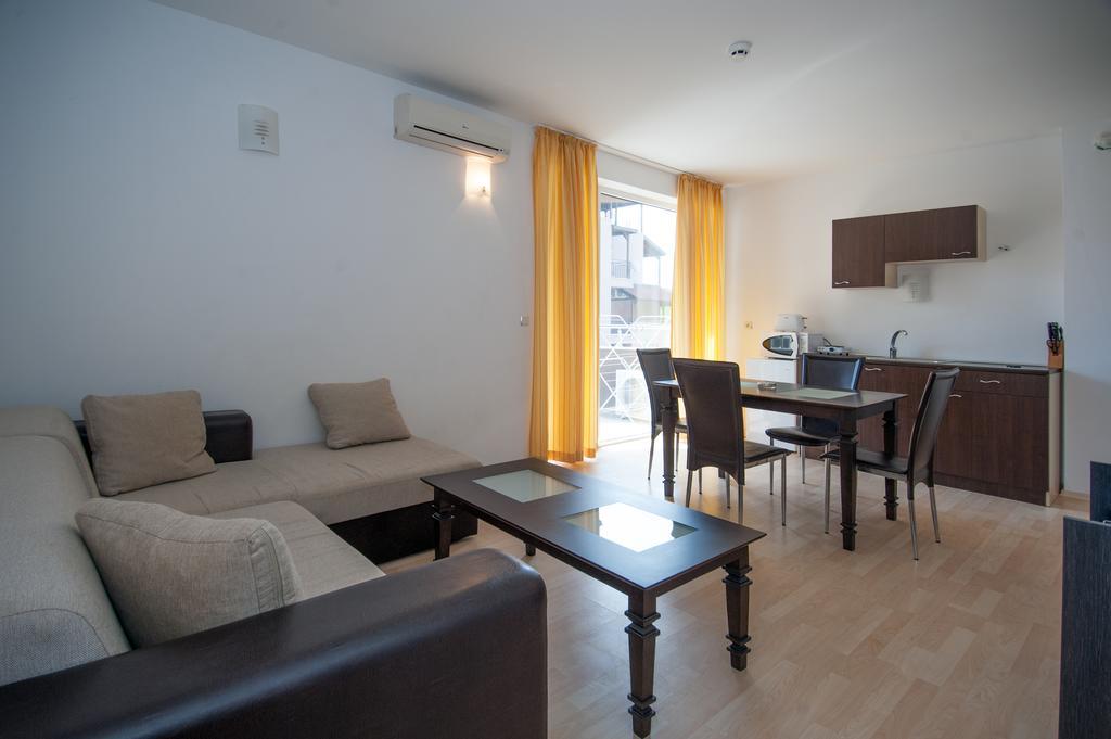 Stella Polaris Apartcomplex ซันนีบีช ห้อง รูปภาพ