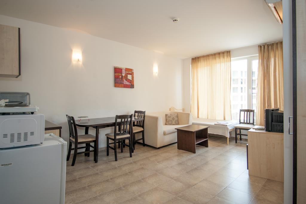 Stella Polaris Apartcomplex ซันนีบีช ห้อง รูปภาพ